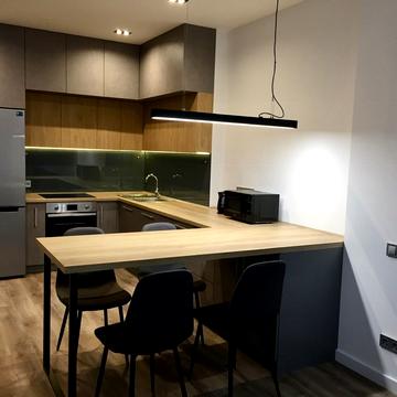 Сімферопольська вул., 2-Н