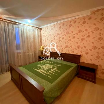 Мистецька вул. (Землячки), 13