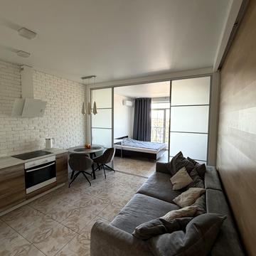 Дмитра Луценка вул. (Крейсера "Аврора"), 6