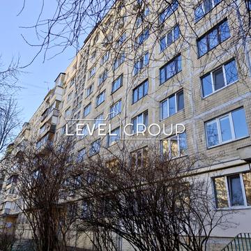 Полярна вул., 7