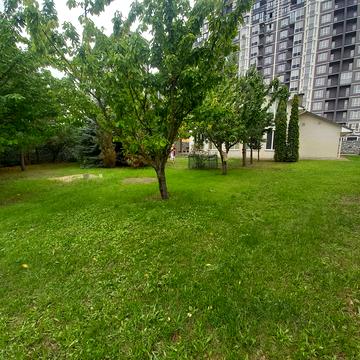 Лесі Українки вул.