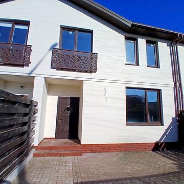 6-та Лінія вул., 21/4