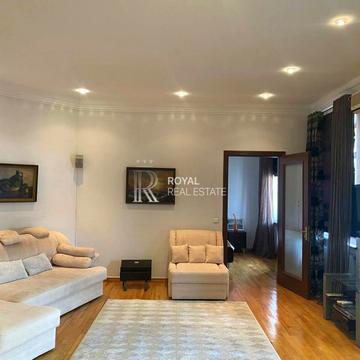 Євгена Чикаленка вул. (Пушкінська), 25