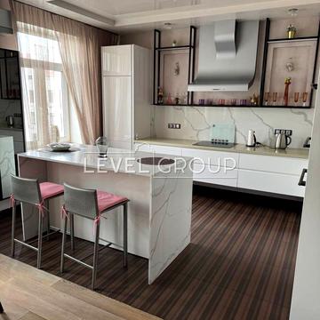 Щекавицька вул., 30/39