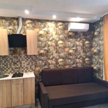 Камянська вул. (Дніпродзержинська), (Будинок 1)