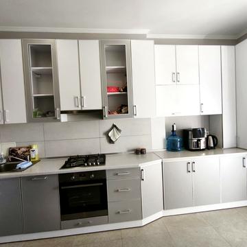 Капушанська вул., 150