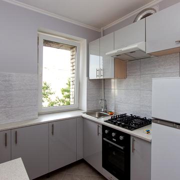 Наукова вул., 53