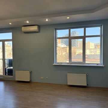 Антоновича вул. (Горького), 72