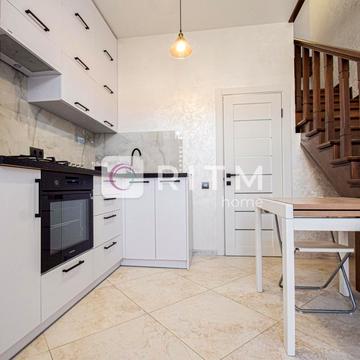 Полковника Нечая вул., 10