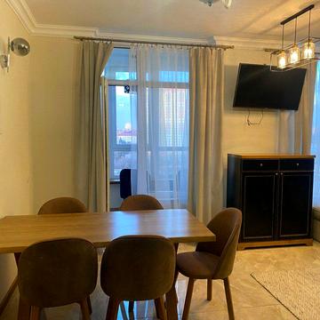 Кадетський Гай вул., 10