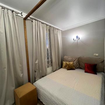 Героїв Крут вул., 8