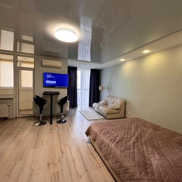 Драгоманова вул., 2