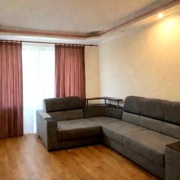 Йорданська вул. (Лайоша Гавро), 18