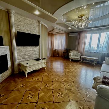 Івана Рубчака вул., 35