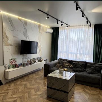 Під Голоском вул., 24