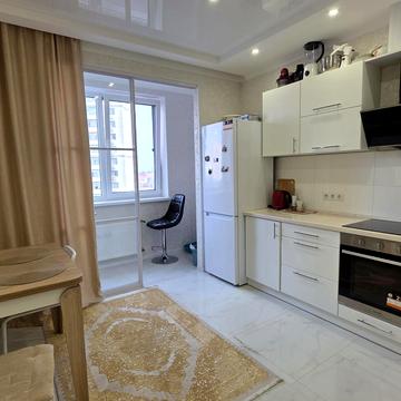 Перлинна вул., 8