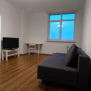 Любомира Гузара просп. (Космонавта Комарова), 46-Б