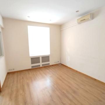 Краківська вул., 5