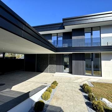 Квітнева вул.