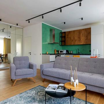 Рейтарська вул., 21/13