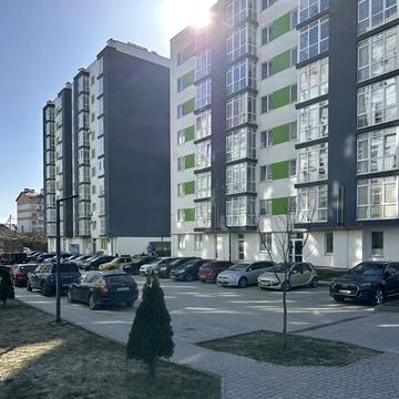 Кільцева вул., 13