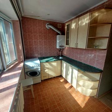 Петропавлівська вул., 66