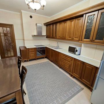 Щекавицька вул., 30/39