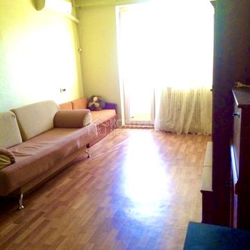 Нескорених вул. (Героїв Праці), 12а