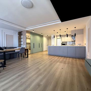 Вячеслава Липинського вул. (), 28