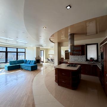 Івана Раковського вул., 9