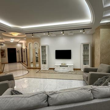 Старонаводницька вул., 13