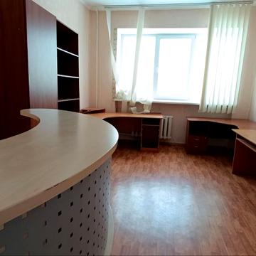 Володимирська вул., 109