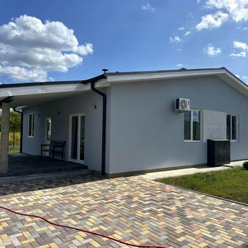 Київська вул.