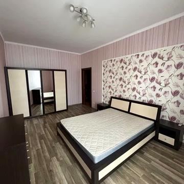 Лесі Українки бульв., 7-А