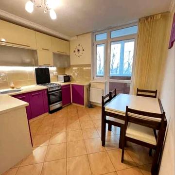 Данилевського вул., 22