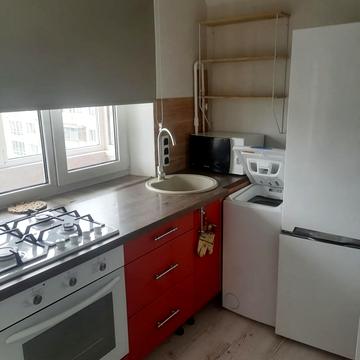 Андрія Малишка вул., 17