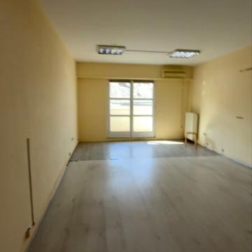 Івана Луценка пров., 3/7