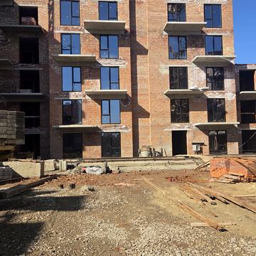 Симона Петлюри вул., (Будинок 2)