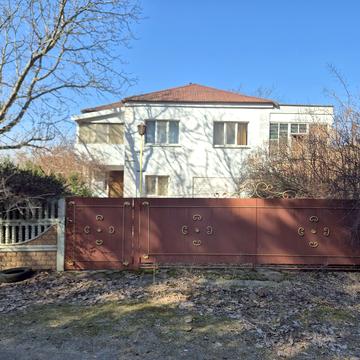 Праці вул., 31