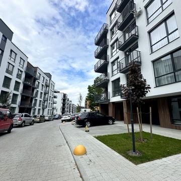 Львівська вул., 92а