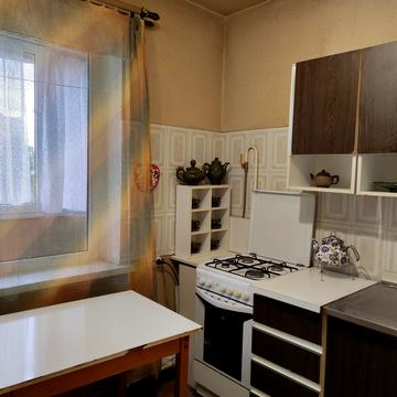 Академіка Кіпріанова вул., 6