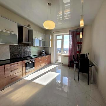 Михайла Мулика вул. (Гаркуші), 10