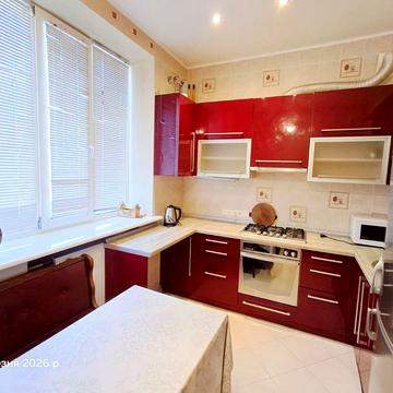 Миколи Міхновського бульв. (Дружби народів), 11