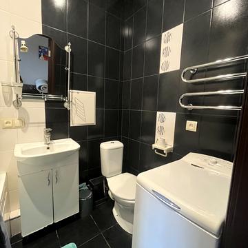 Велика Перспективна вул. (Карла Маркса), 12