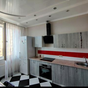 Перлинна вул., 2