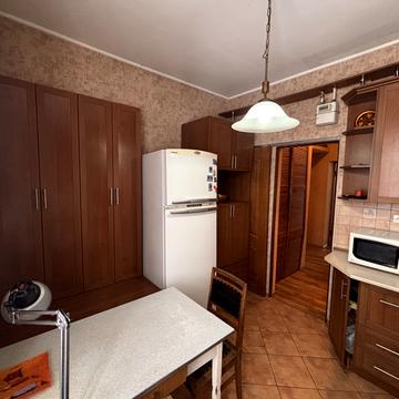 Гетьмана Павла Полуботка вул. (Попудренка), 43/12