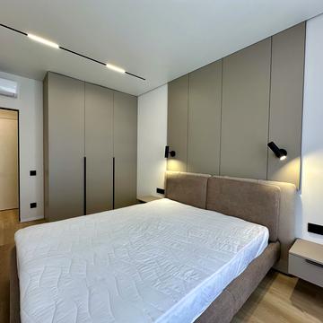 Дніпровська набережна вул., 15-Ж