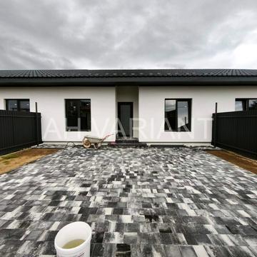 Петра Угляренка