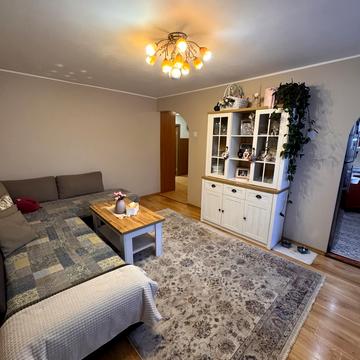 Михайла Грушевського вул., 53