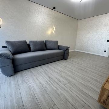 Білогірська вул., 12